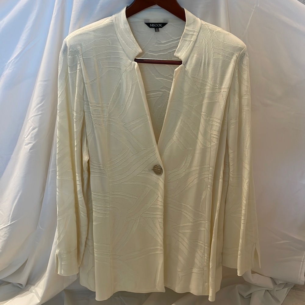 Misook Cream knit jacket/cardigan single button size 2X
